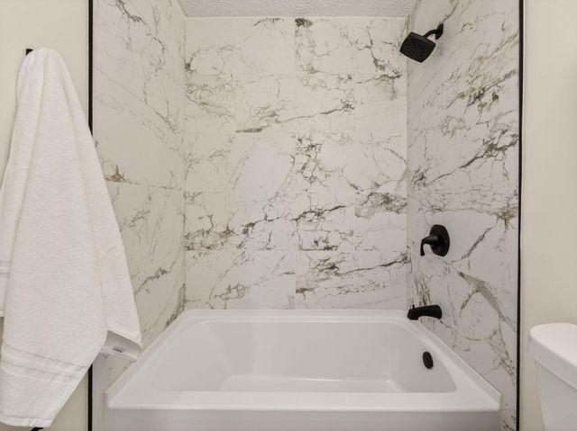 3105 Wessex Court, Columbus, OH 43232