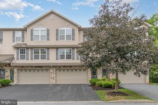 9089 JOYCE LN, Hummelstown, PA 17036