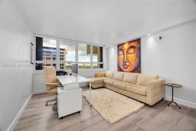 3 Grove Isle Drive C1402, Miami, FL 33133