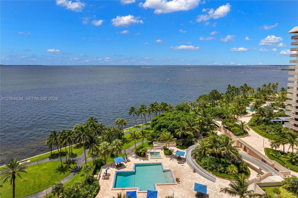 3 Grove Isle Drive C1402, Miami, FL 33133