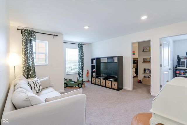 1097 Virgo Drive, Franklin, IN 46131