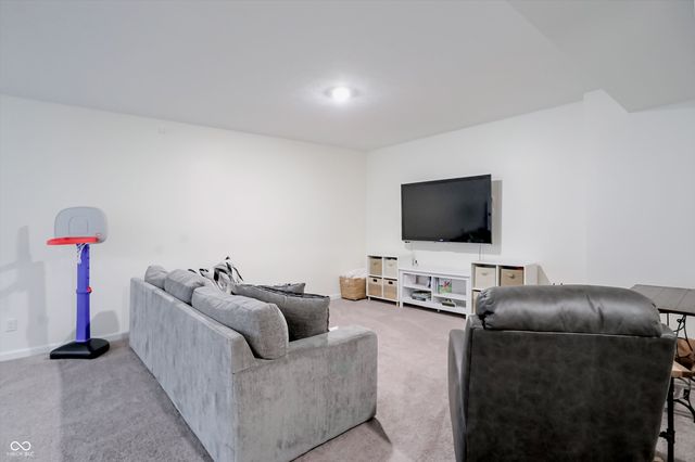 1097 Virgo Drive, Franklin, IN 46131