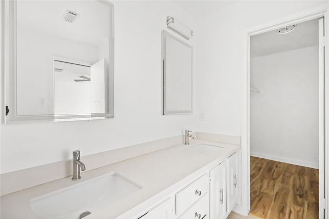 2409 Bering Drive 4, Houston, TX 77057