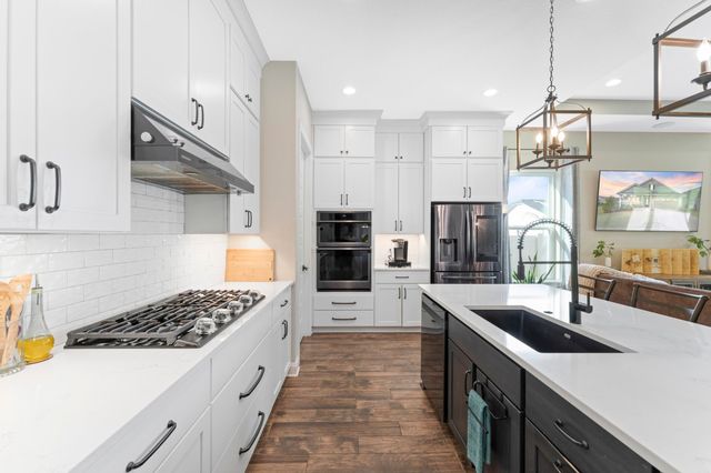 380 Maralinda Dr, St Augustine, FL 32095