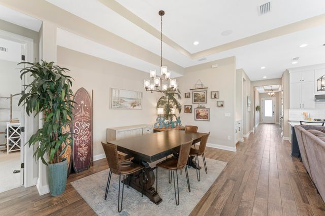 380 Maralinda Dr, St Augustine, FL 32095