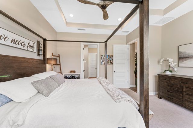 380 Maralinda Dr, St Augustine, FL 32095