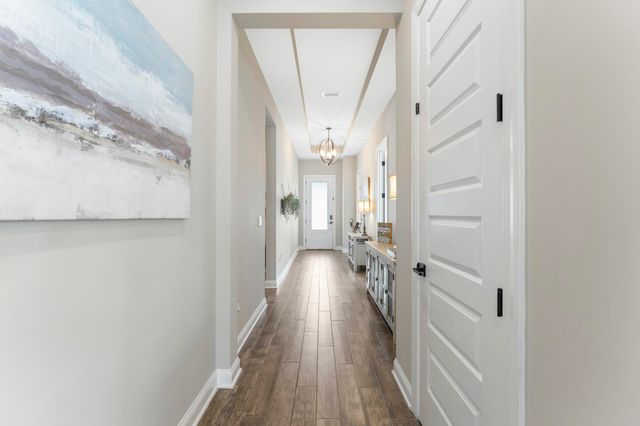 380 Maralinda Dr, St Augustine, FL 32095