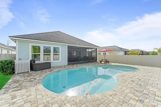 380 Maralinda Dr, St Augustine, FL 32095