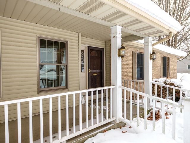 48156 County Road 652, Mattawan, MI 49071