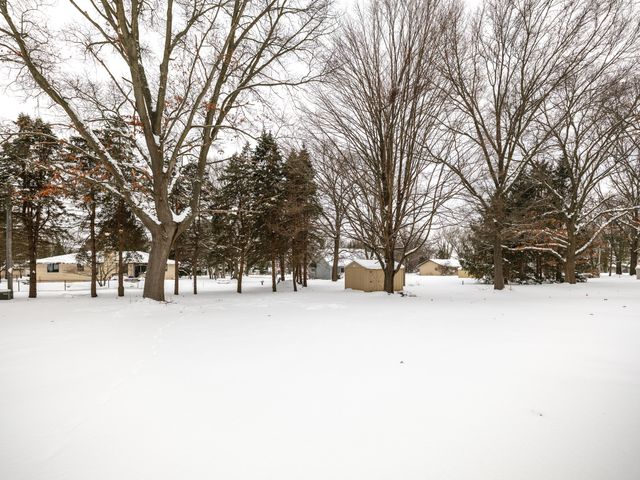 48156 County Road 652, Mattawan, MI 49071