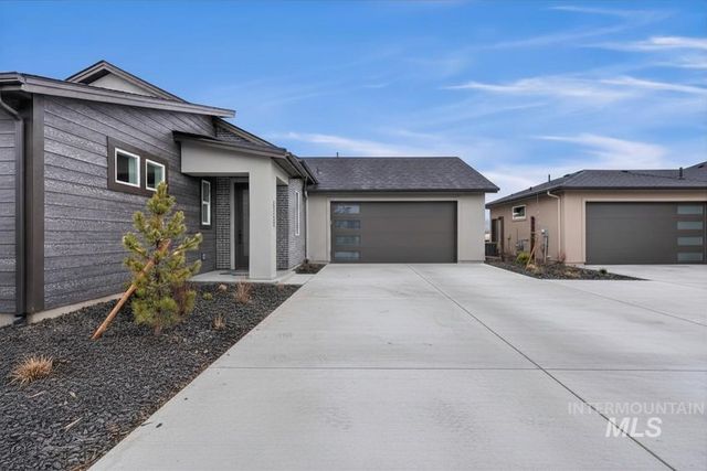 8369 W Meltwater Lane, Eagle, ID 83616