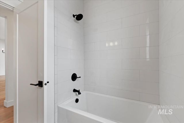 8369 W Meltwater Lane, Eagle, ID 83616