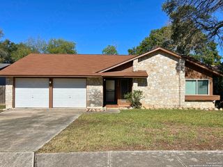 5959 OAK RUN ST, San Antonio, TX 78247
