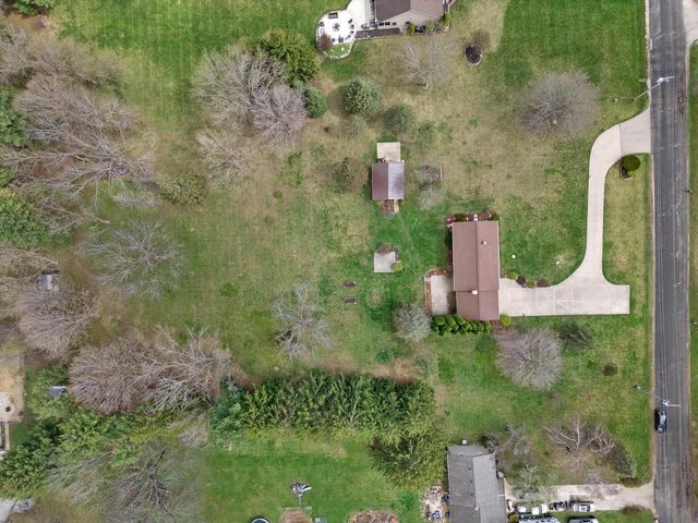 W750 Miramar ROAD, East Troy, WI 53120