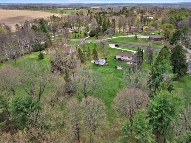 W750 Miramar ROAD, East Troy, WI 53120