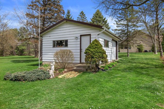 W750 Miramar ROAD, East Troy, WI 53120