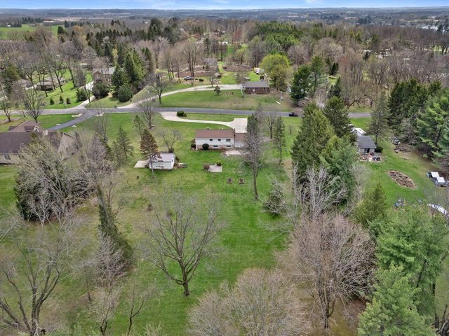 W750 Miramar ROAD, East Troy, WI 53120