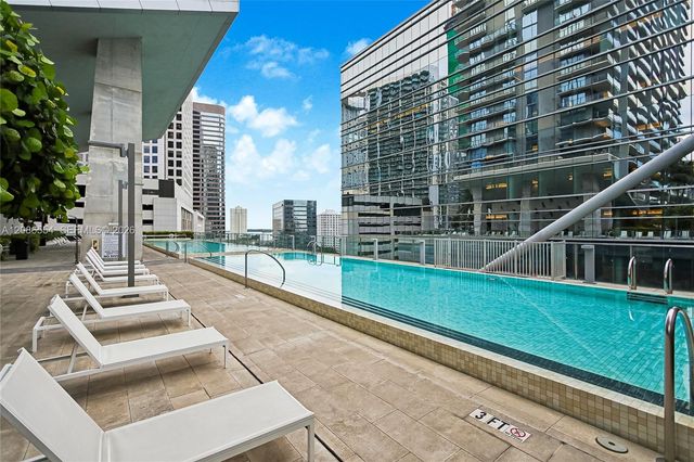 68 SE 6th Street 3306, Miami, FL 33131