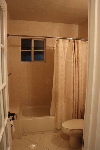 7774 Orleans St, Miramar, FL 33023