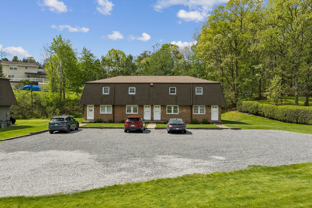 1382 Lincoln DRIVE, Center Twp, PA 15061