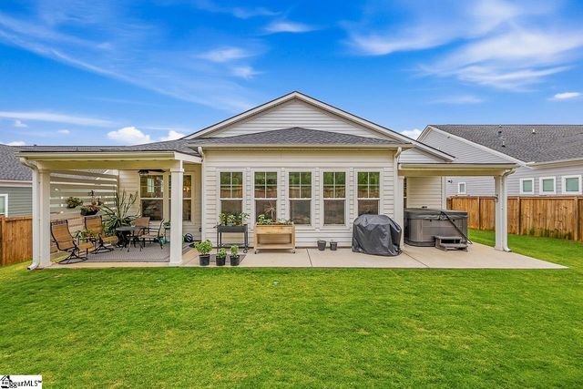 303 Nebbiolo Lane, Simpsonville, SC 29681