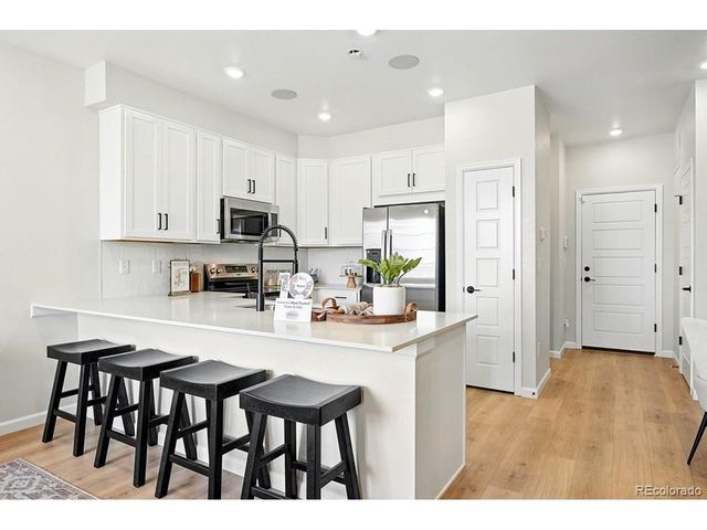 6820 Parterre Pkwy N 4, Thornton, CO 80602