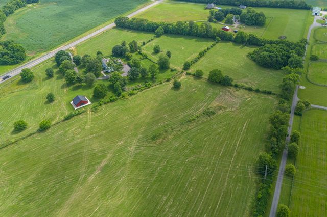 1975 Georgetown Road, Paris, KY 40361