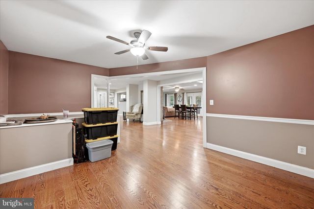 211 CREEKVIEW LN, Middletown, VA 22645