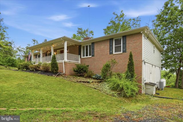 211 CREEKVIEW LN, Middletown, VA 22645