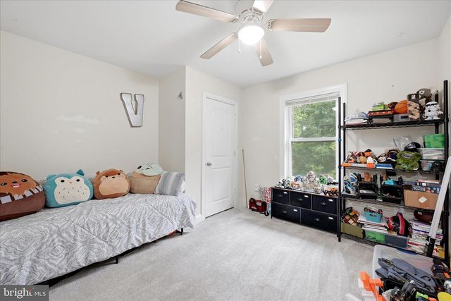 211 CREEKVIEW LN, Middletown, VA 22645