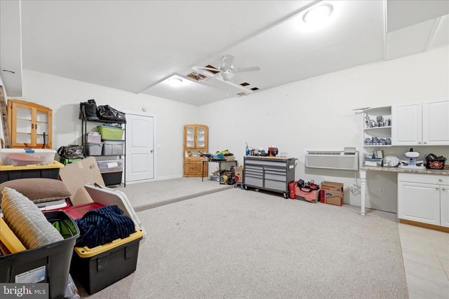 211 CREEKVIEW LN, Middletown, VA 22645