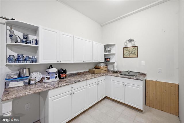 211 CREEKVIEW LN, Middletown, VA 22645