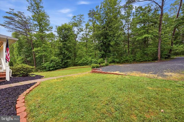 211 CREEKVIEW LN, Middletown, VA 22645