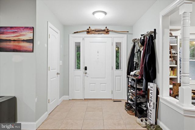 211 CREEKVIEW LN, Middletown, VA 22645