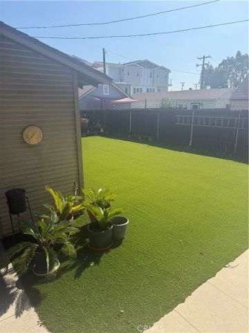 2147 N White, La Verne, CA 91750