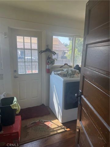 2147 N White, La Verne, CA 91750