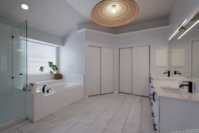 16331 Rangerider, San Antonio, TX 78247