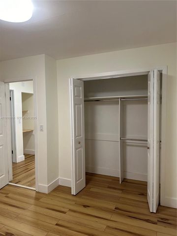 1300 Dunad Ave 0, Opa-locka, FL 33054