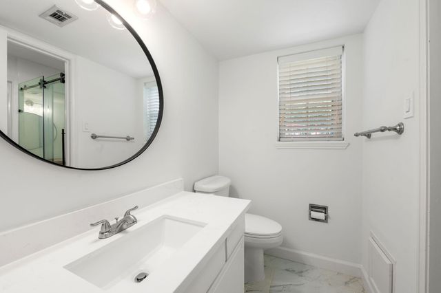 12966 Trail Hollow Drive 2960, Houston, TX 77079