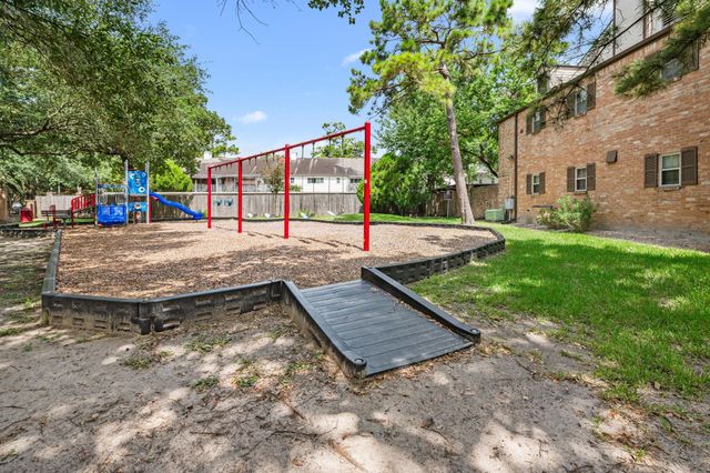 12966 Trail Hollow Drive 2960, Houston, TX 77079