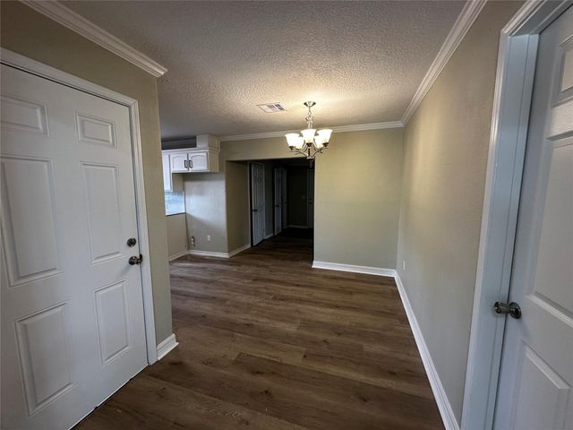 724 N Avenue F, Freeport, TX 77541