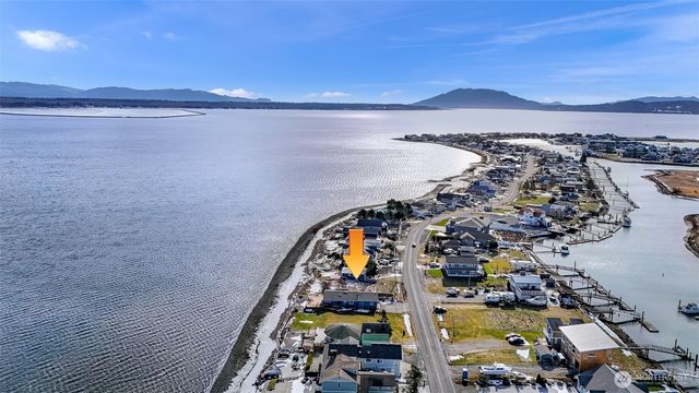 42 Saltspring Drive, Ferndale, WA 98248