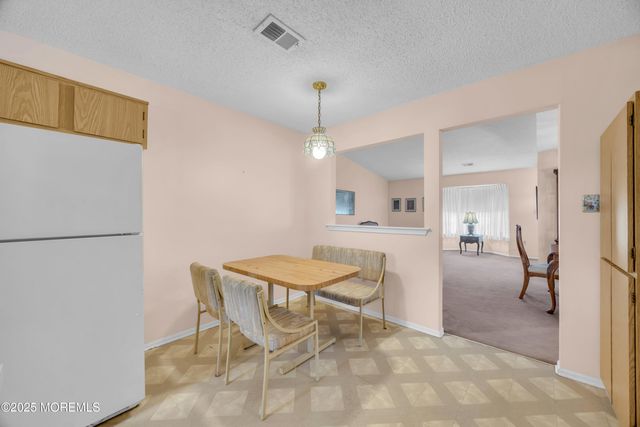 7 Gatley Close, Freehold, NJ 07728