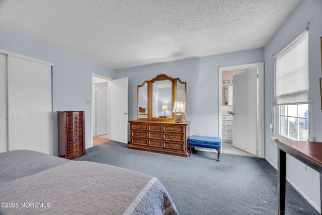 7 Gatley Close, Freehold, NJ 07728