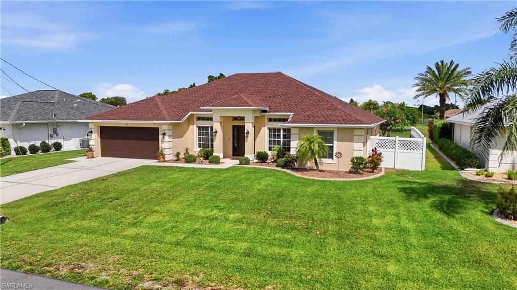 11 Medalist LN, ROTONDA WEST, FL 33947 — photo 2