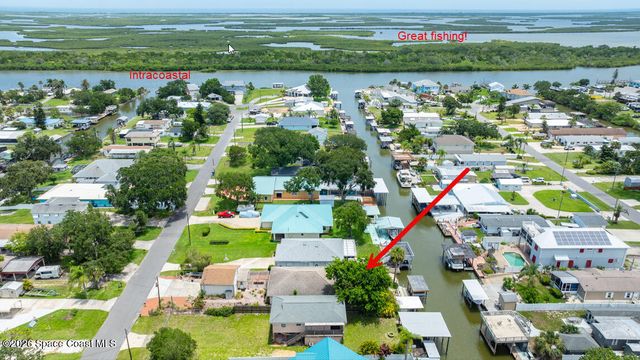 235 Randle Avenue, Oak Hill, FL 32759