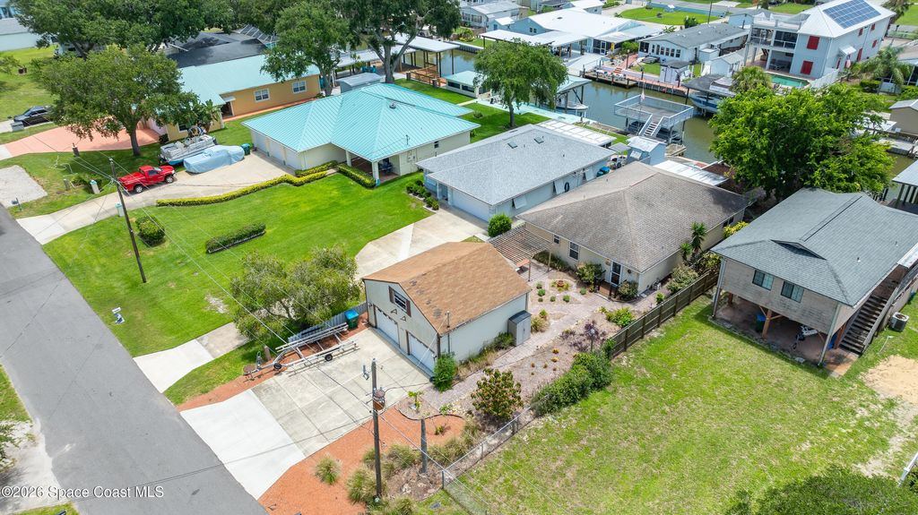 235 Randle Avenue, Oak Hill, FL 32759