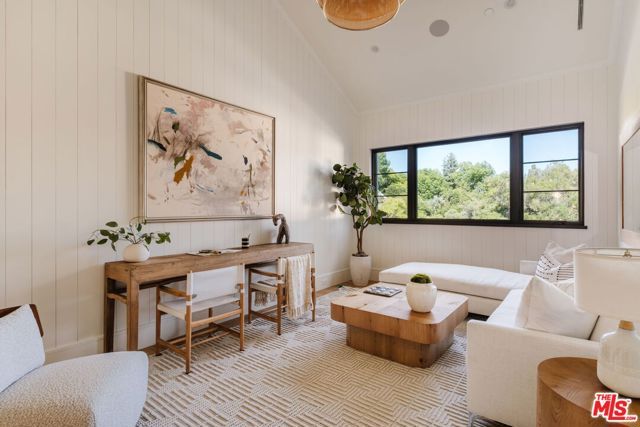 13164 Boca De Canon Lane, Los Angeles, CA 90049