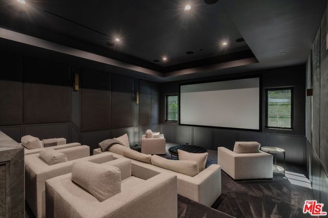 13164 Boca De Canon Lane, Los Angeles, CA 90049