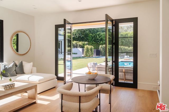 13164 Boca De Canon Lane, Los Angeles, CA 90049